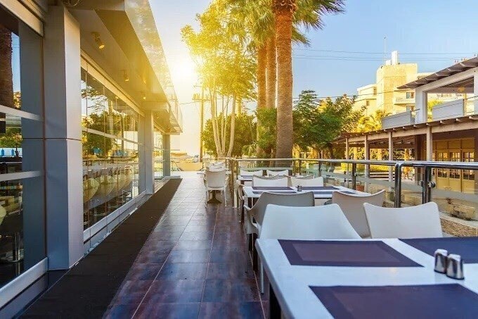 Готель Crew The Residence 4*